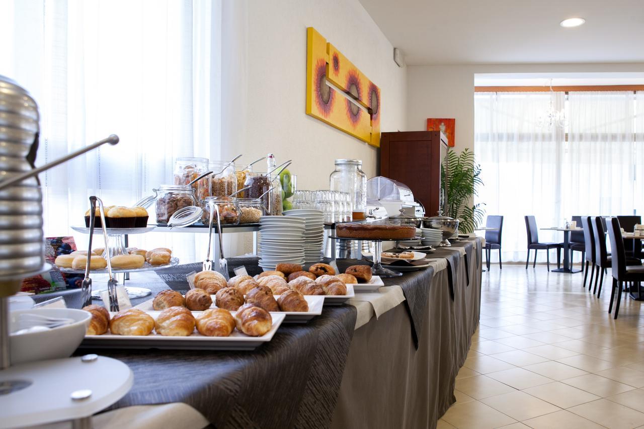 Hotel Umberto Lido di Jesolo Zewnętrze zdjęcie