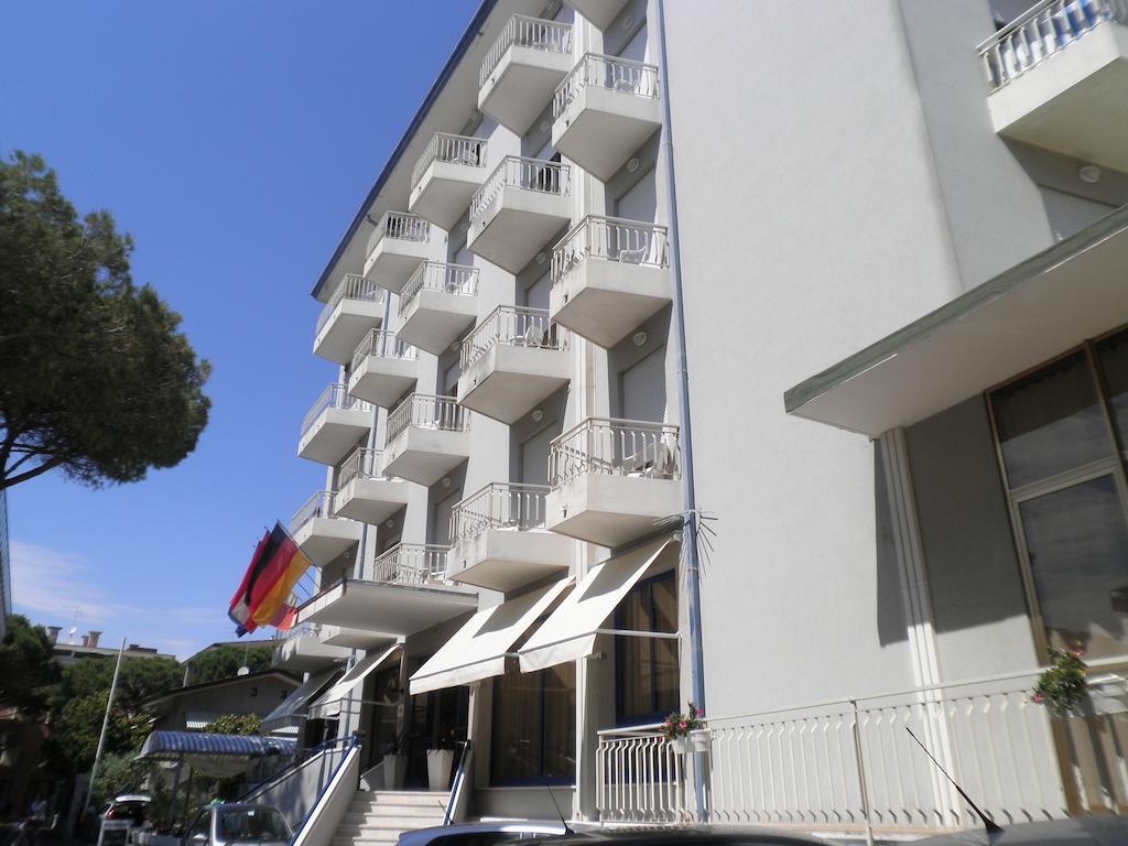 Hotel Umberto Lido di Jesolo Zewnętrze zdjęcie